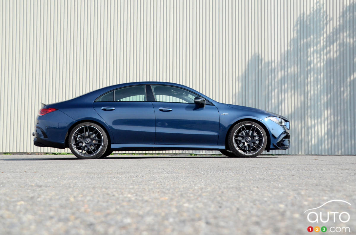 Mercedes-AMG CLA 45 4MATIC+ 2020, profil